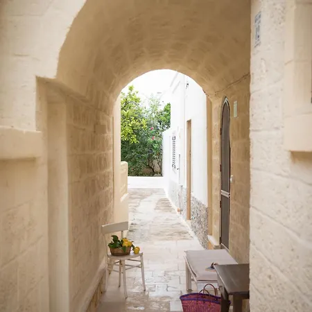 Frühstückspension Antica Via Roma E Relax 4*