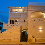 Antica Via Roma E Relax 4*