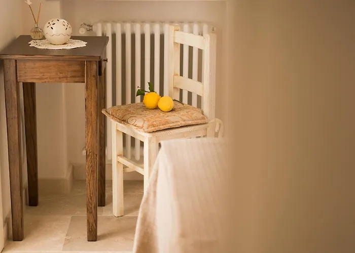 Antica Via Roma E Relax Bed and Breakfast 4*